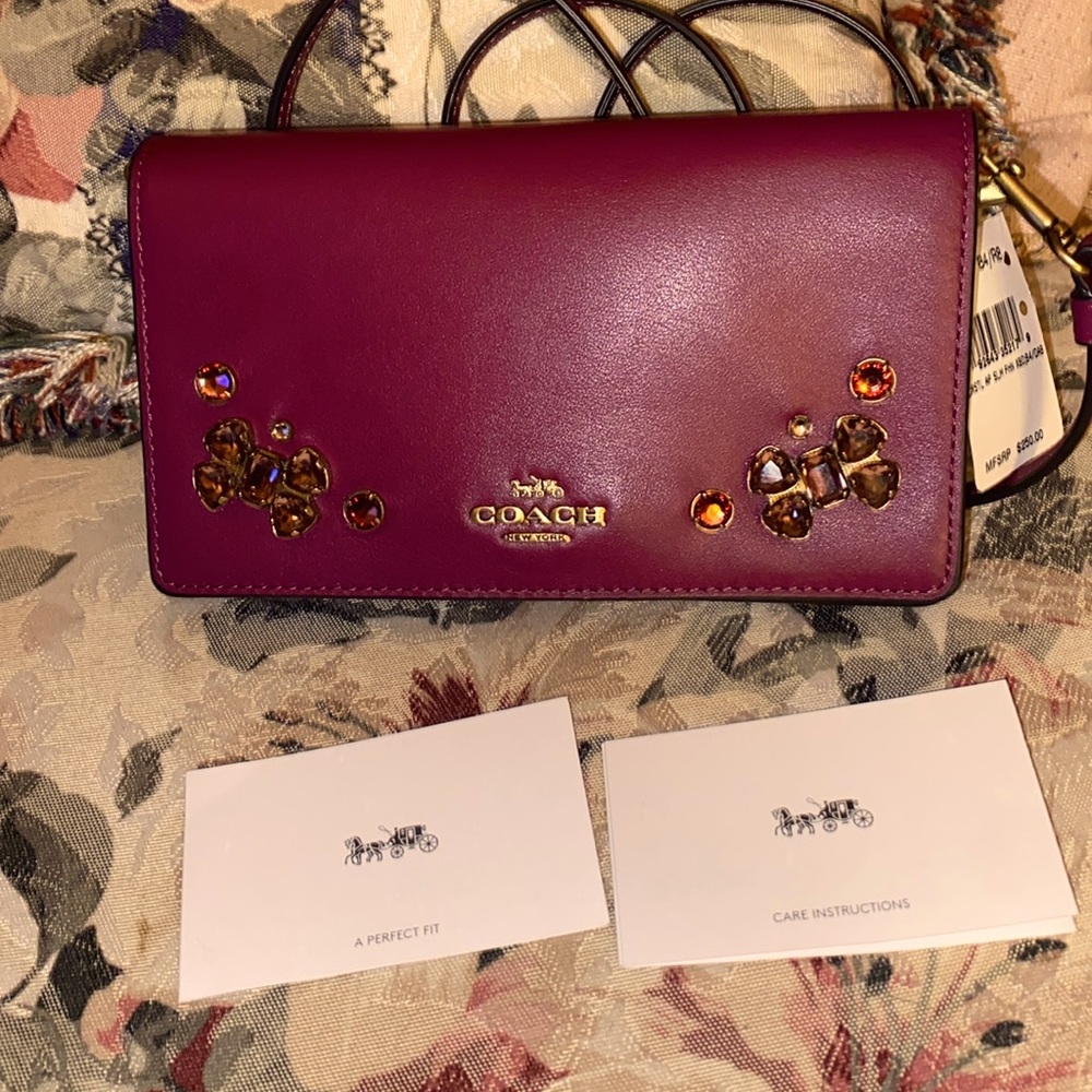 COACH CROSSBODY WALLET JEWELED PHONE CASE NWT BURGUNDY LEATHER RARE